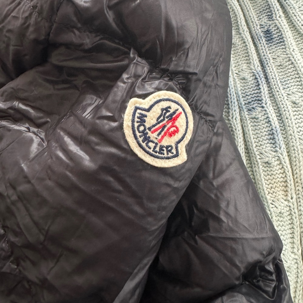 Black Moncler Giubbotto Seritte Down Jacket - Picture 4 of 5